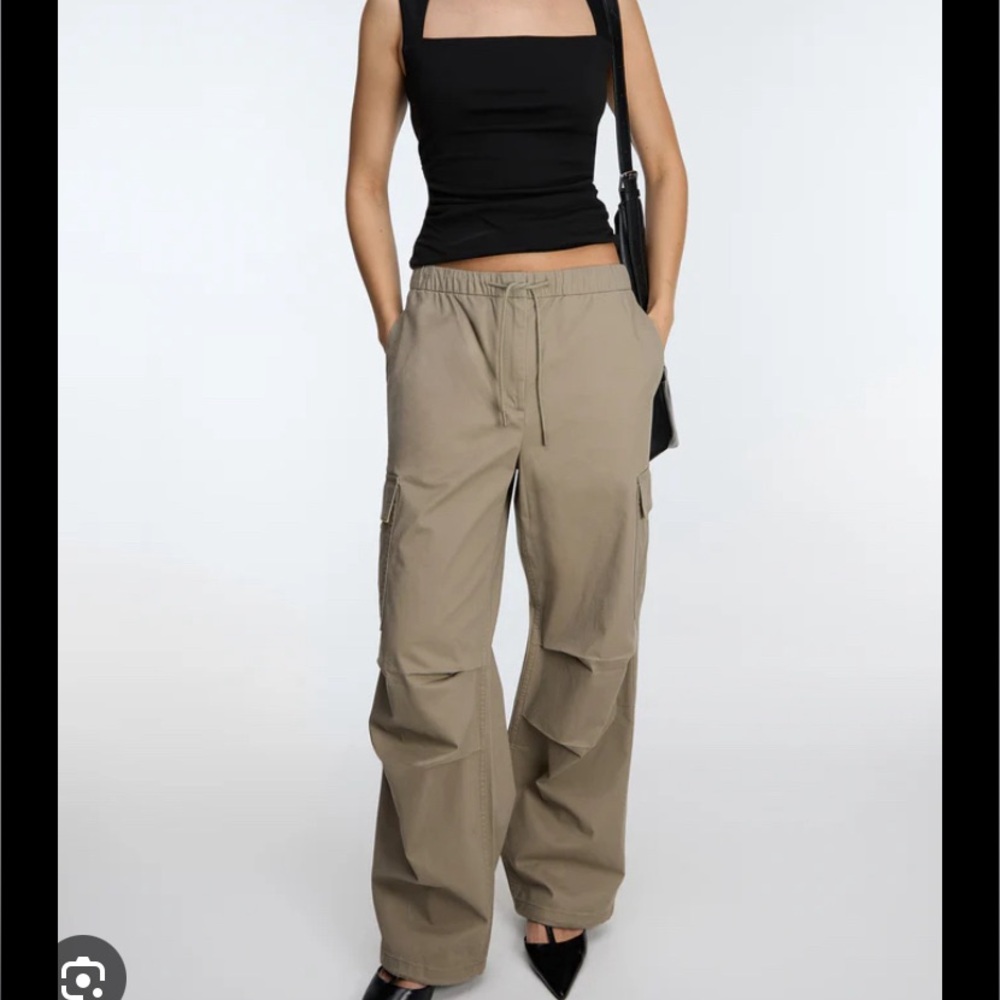 OAK & FORT Women's Wide Leg cargo jogger